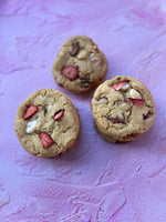 Load image into Gallery viewer, Cookie of the Month - Strawberries and Cream
