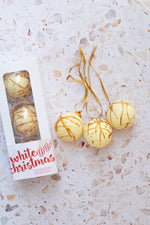 Load image into Gallery viewer, &#39;White Christmas&#39; Fudge Baubles

