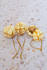 Load image into Gallery viewer, &#39;White Christmas&#39; Fudge Baubles
