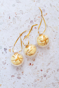 'White Christmas' Fudge Baubles