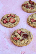 Load image into Gallery viewer, Cookie of the Month - Strawberries and Cream
