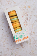 Load image into Gallery viewer, Showgirl Marshmallow Cookie Sandwiches
