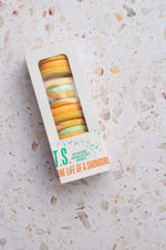 Load image into Gallery viewer, Showgirl Marshmallow Cookie Sandwiches

