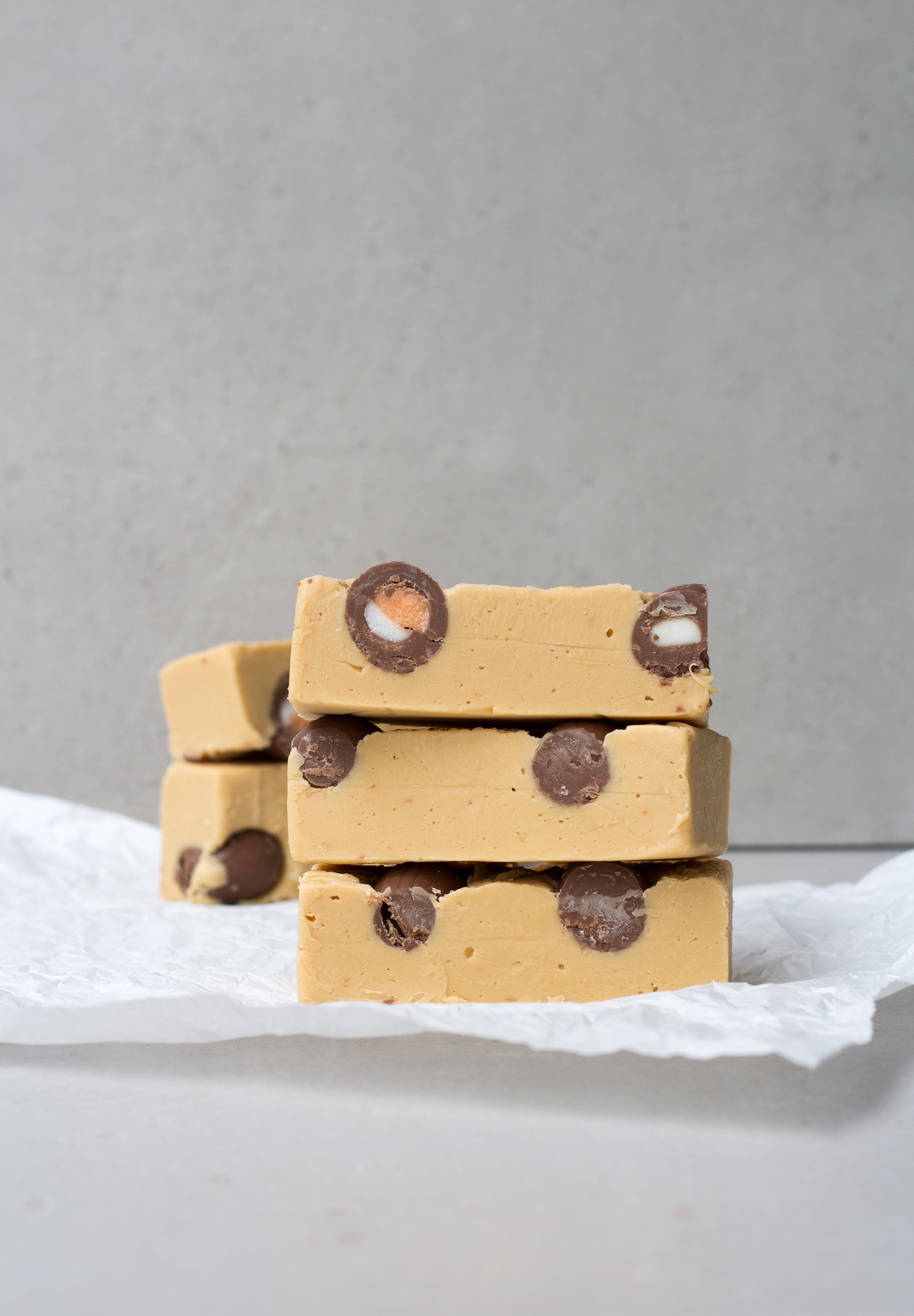 Creme Egg Fudge (Oopsie)