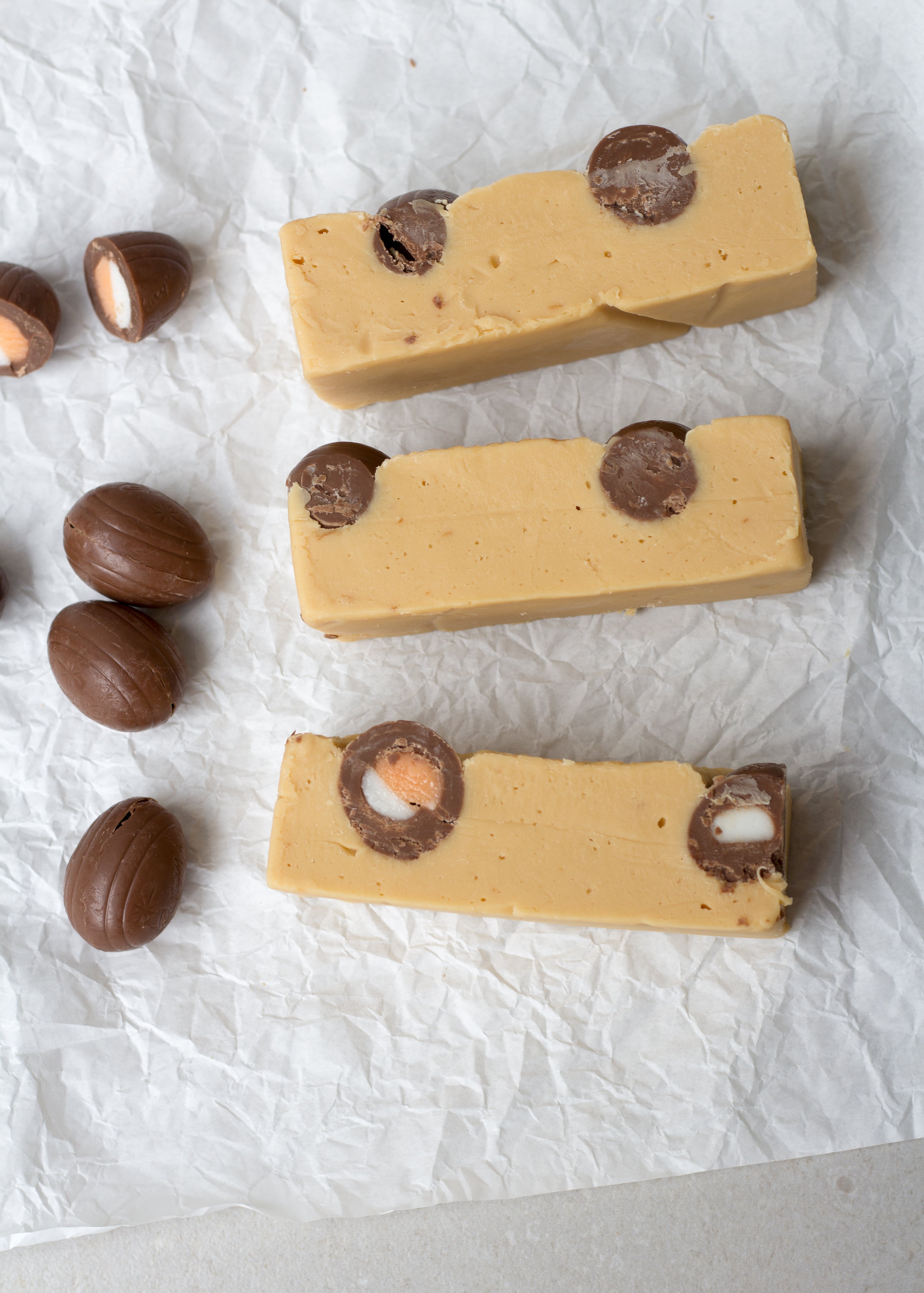 Creme Egg Fudge (Oopsie)